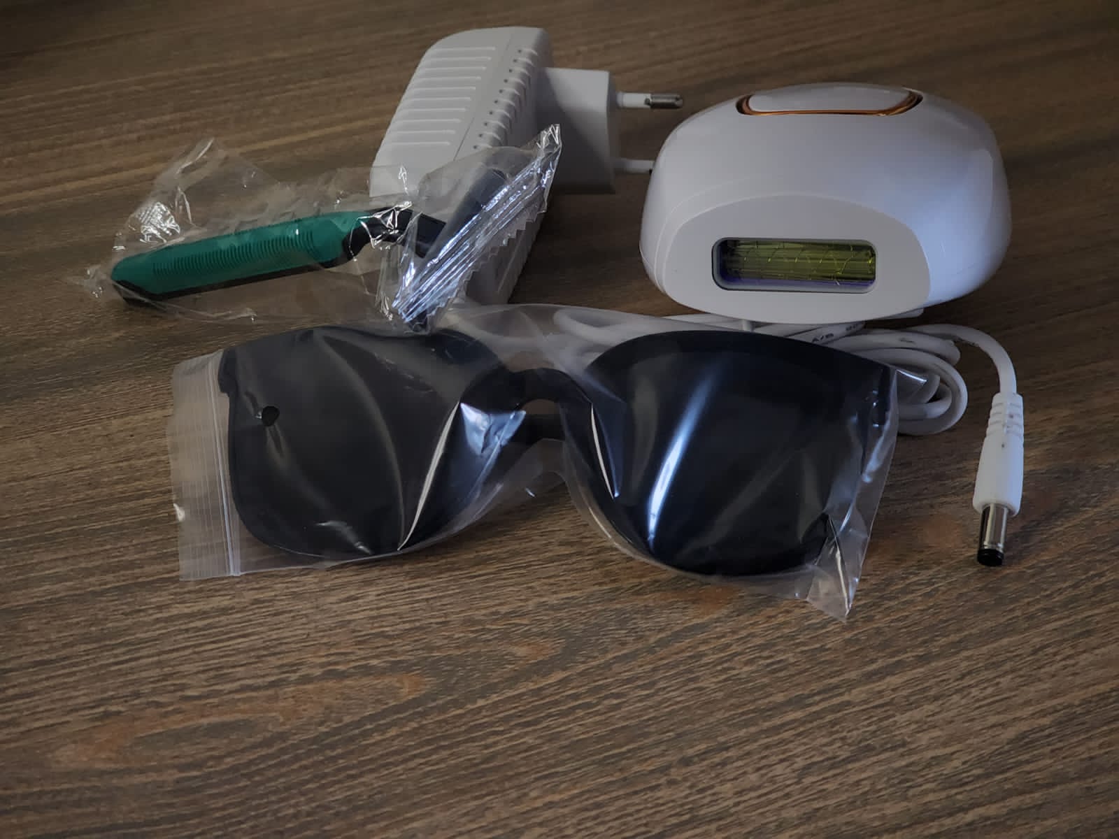 Blissye Professional Laser Hair Removal for Parmanent Removal