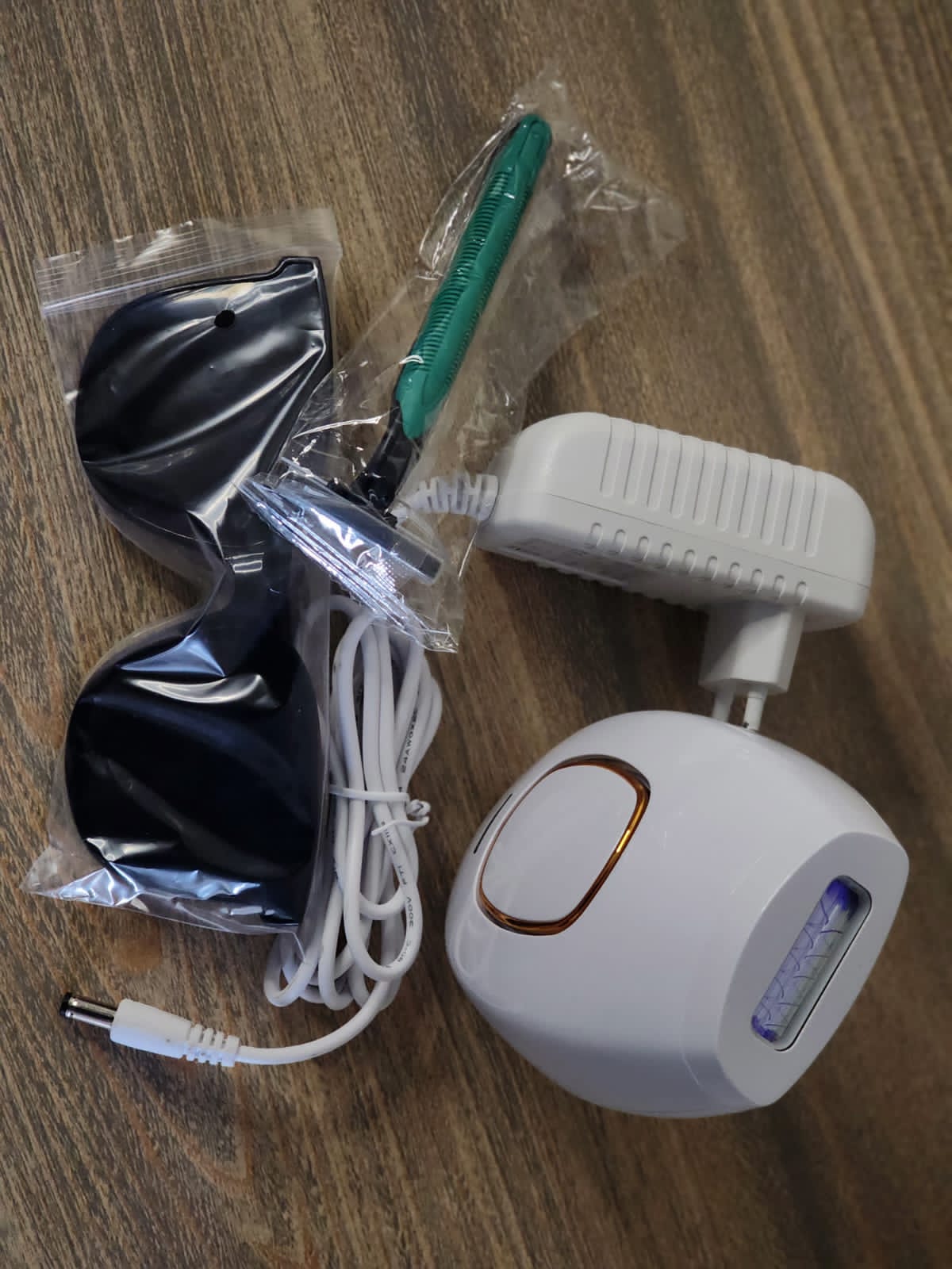 Blissye Professional Laser Hair Removal for Parmanent Removal